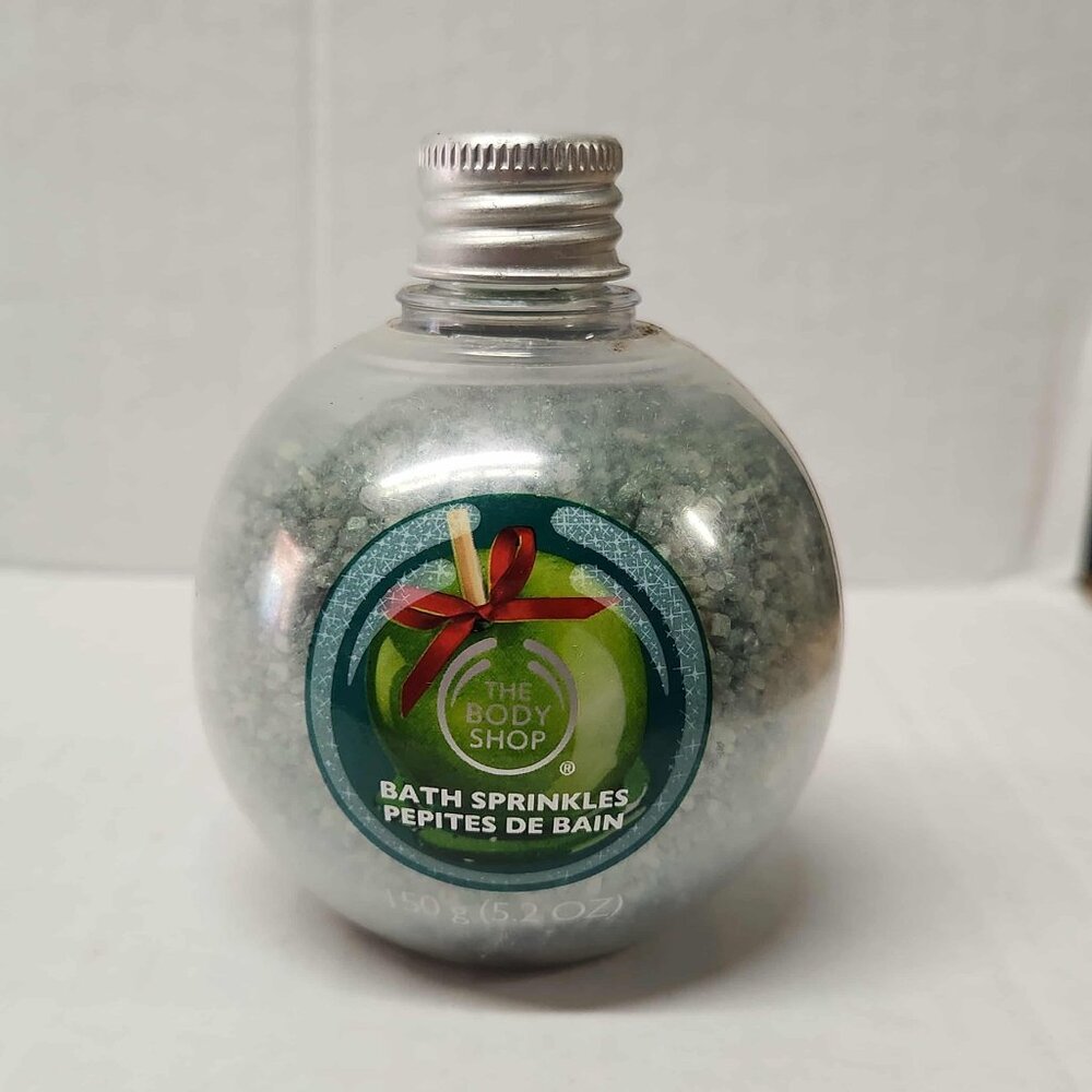 The Body Shop Glazed Apple Bath Sprinkles Ornament Bath Soak 5.2oz Vintage